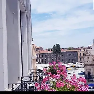 Fera O' Luni ** Katanya
